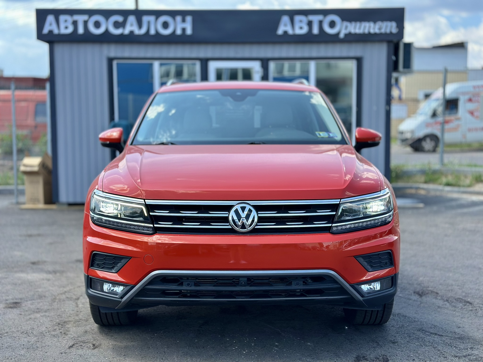 Volkswagen Tiguan SEL Premium 2019 Бензин