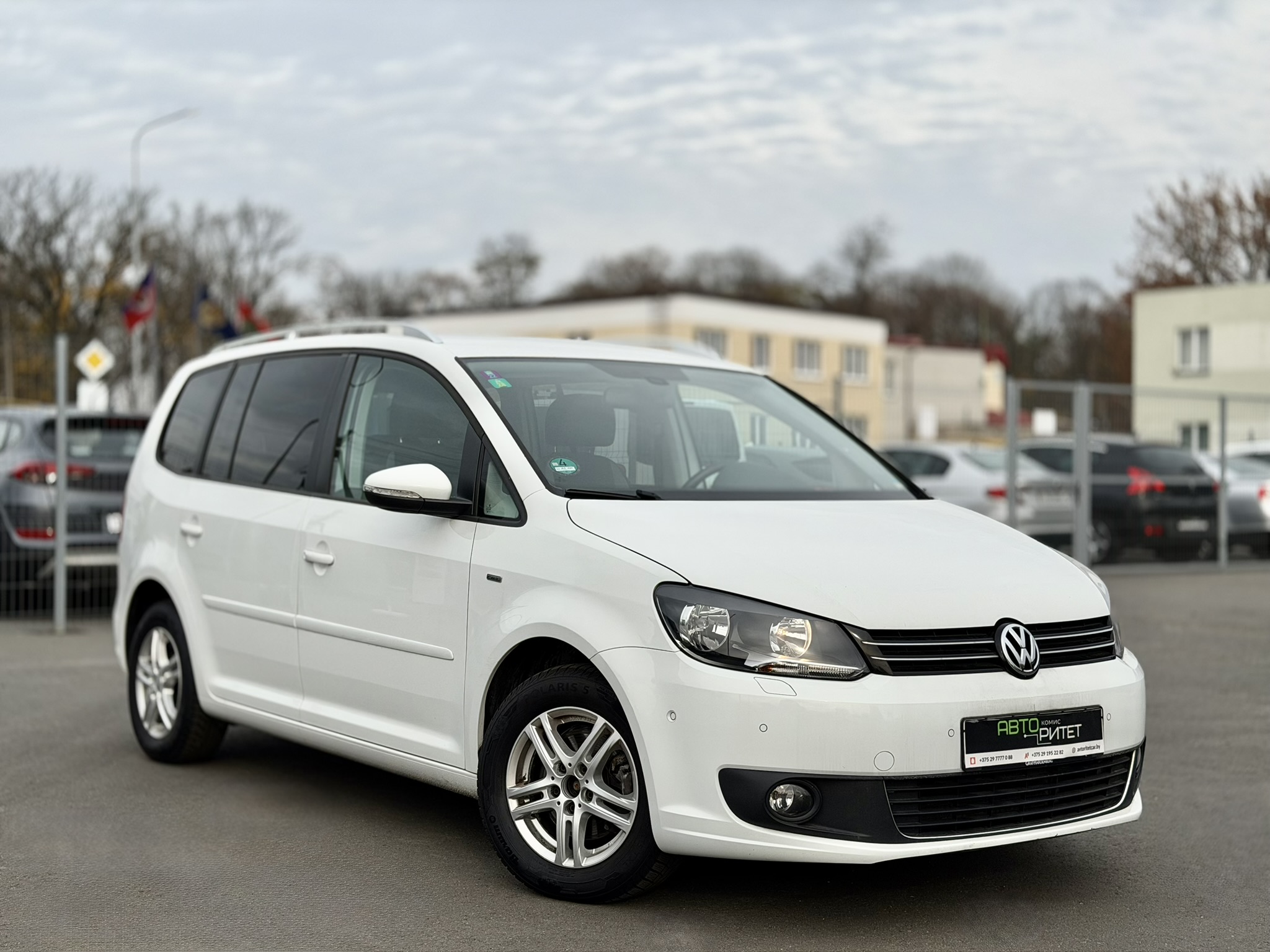 Volkswagen Touran I 2 Rest 2014 Бензин