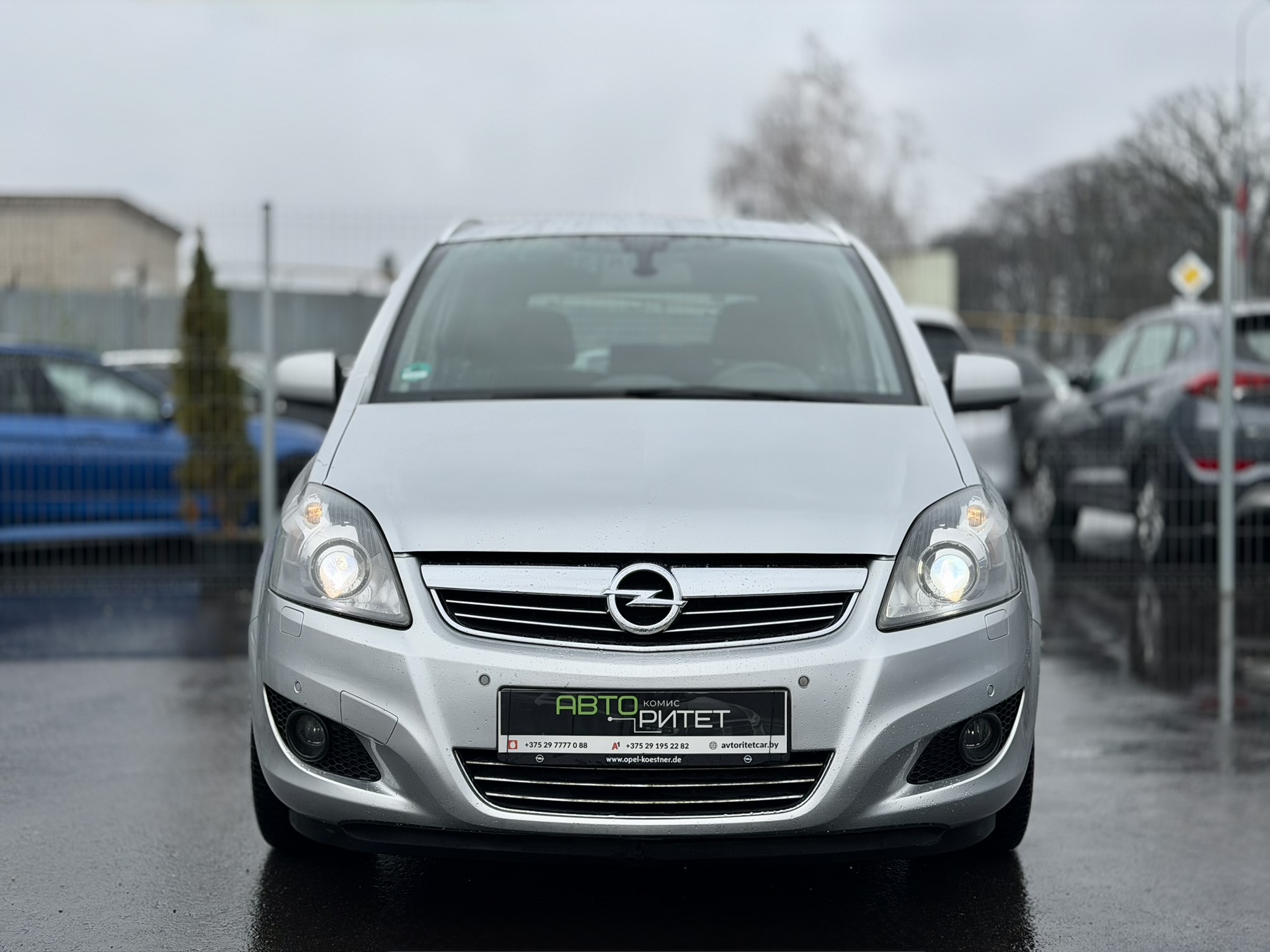 Opel Zafira B 2013 Дизель