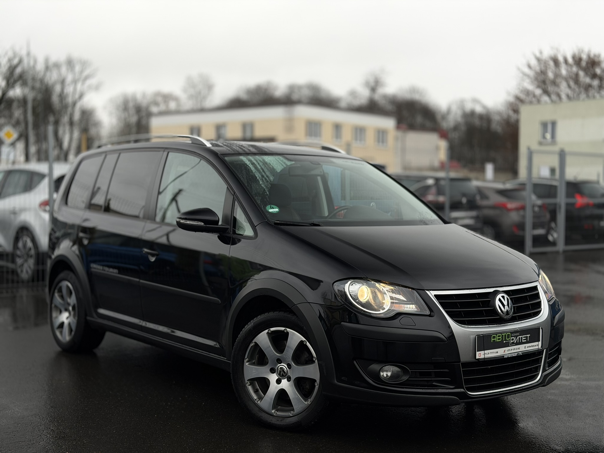 Volkswagen Touran Cross 2009 Бензин / Метан