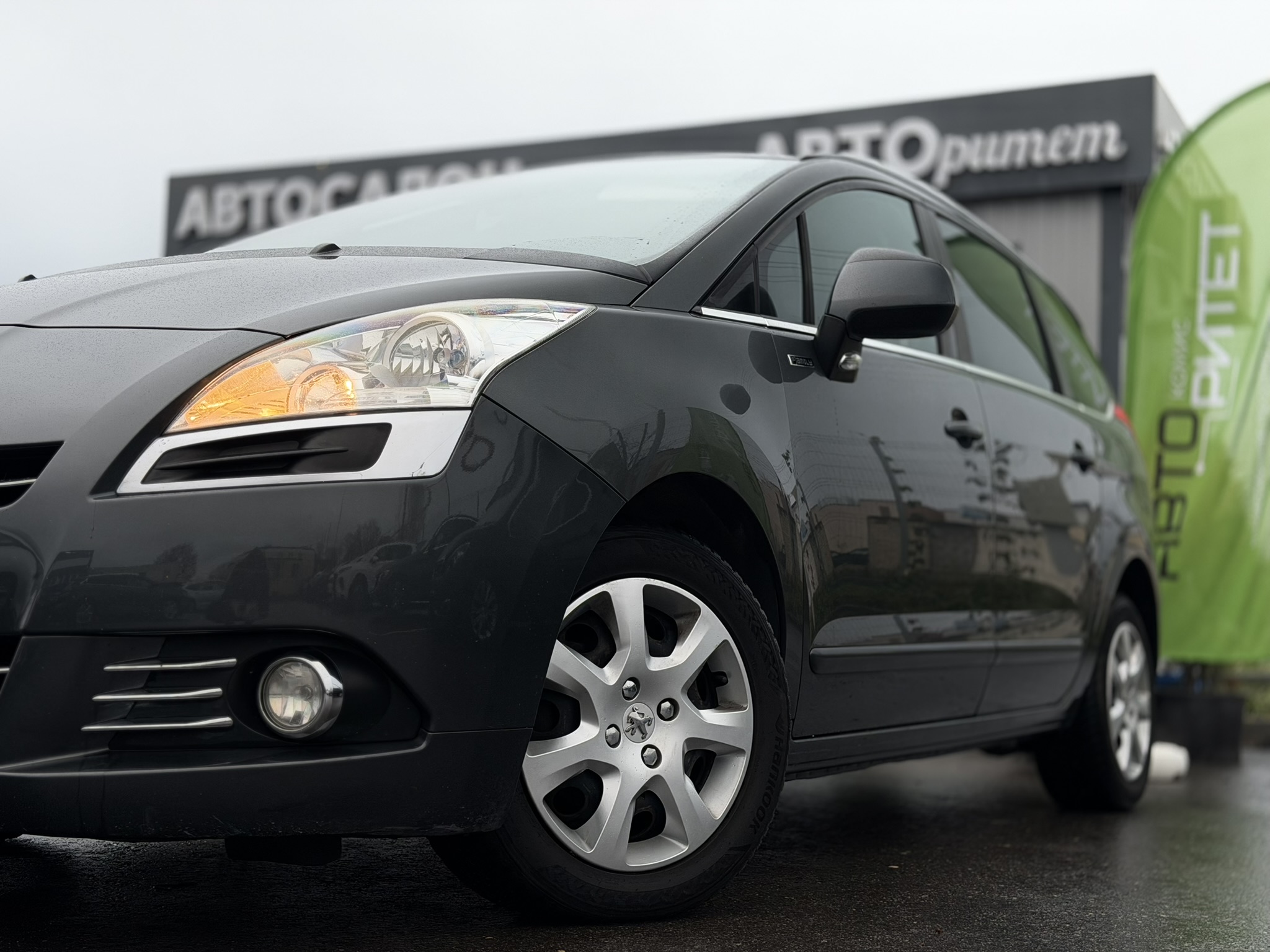 Peugeot 5008 2012 Дизель