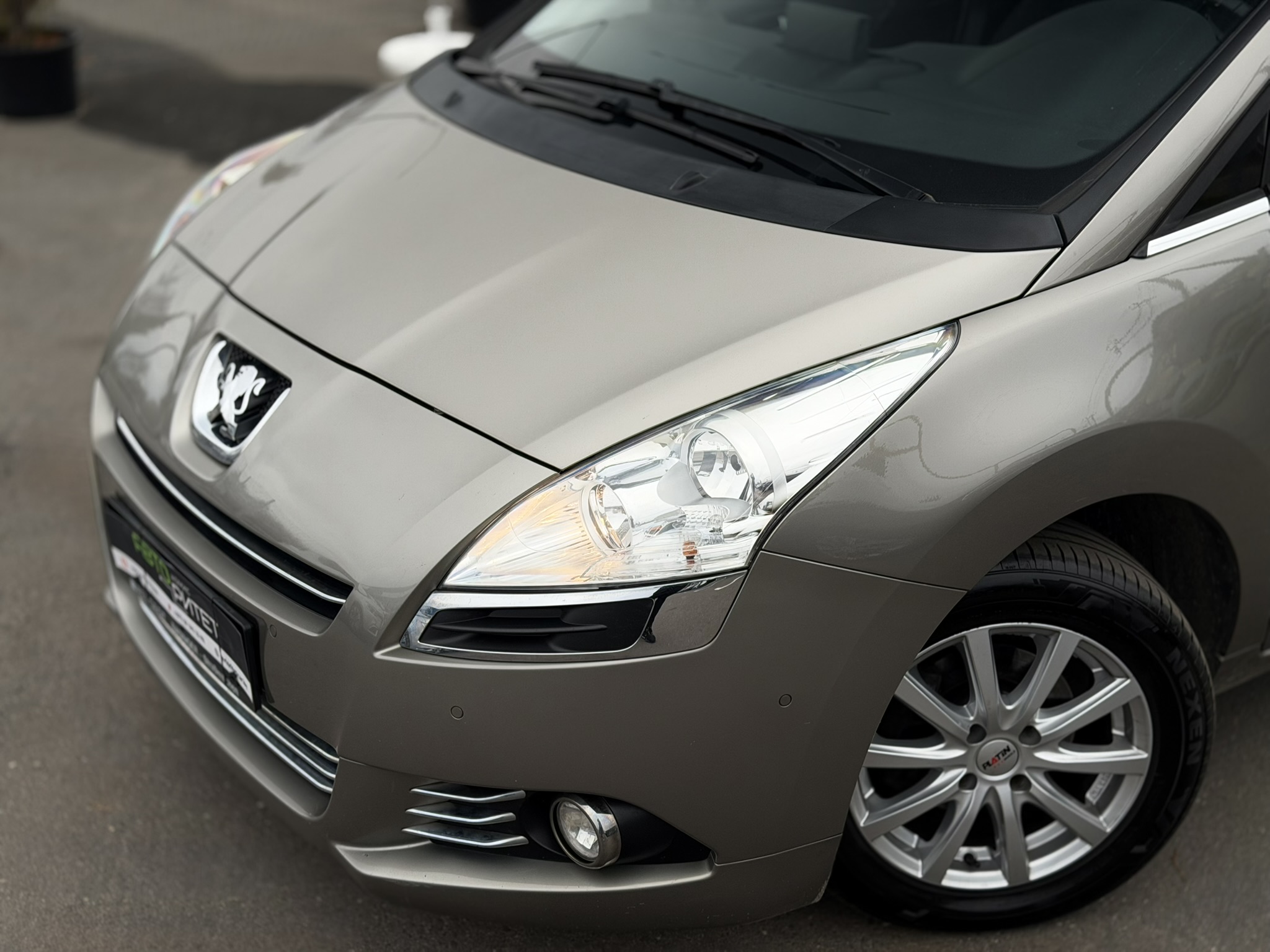Peugeot 5008 2012 Дизель