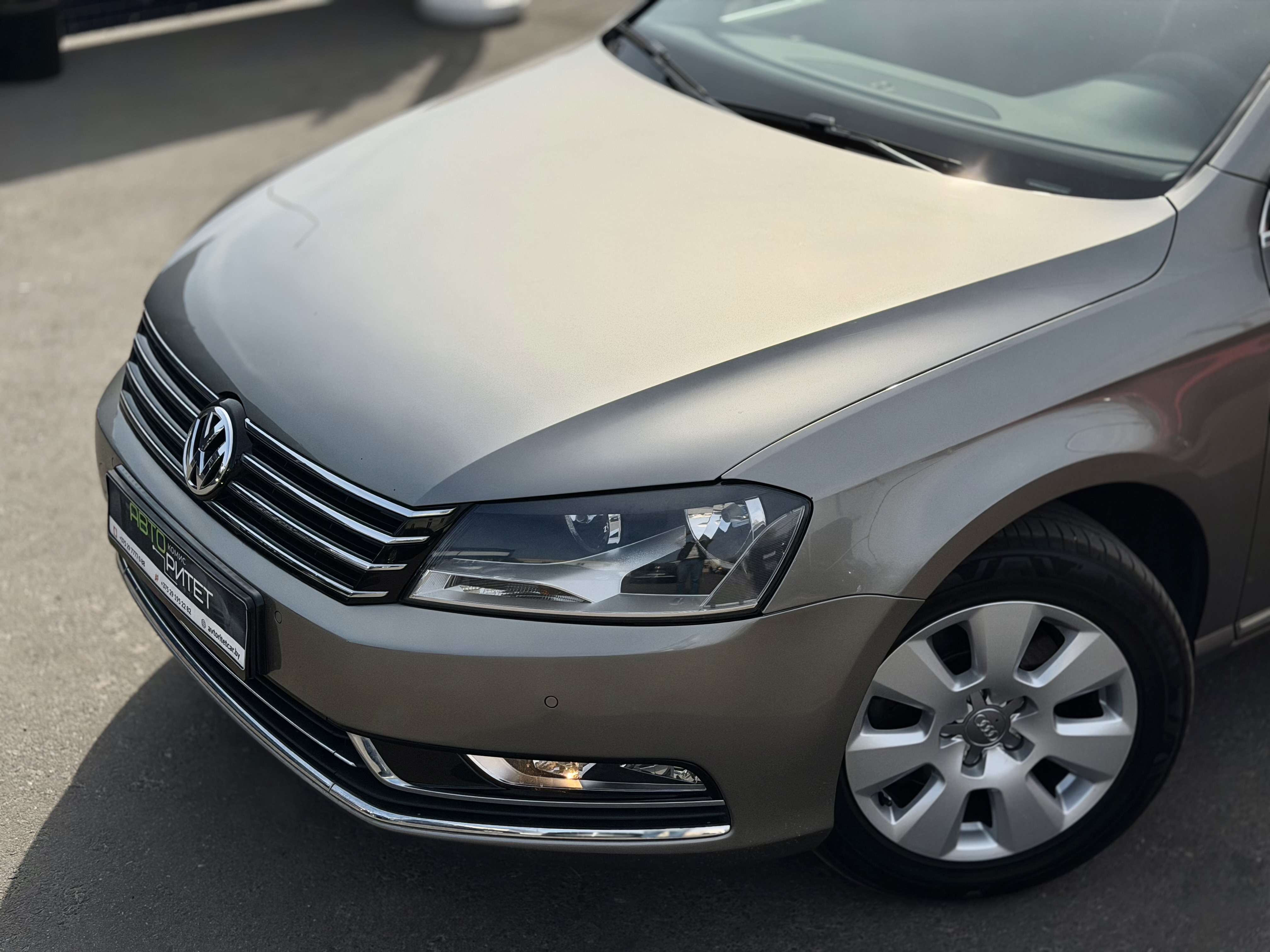 Volkswagen Passat B7 2012 Бензин / Метан
