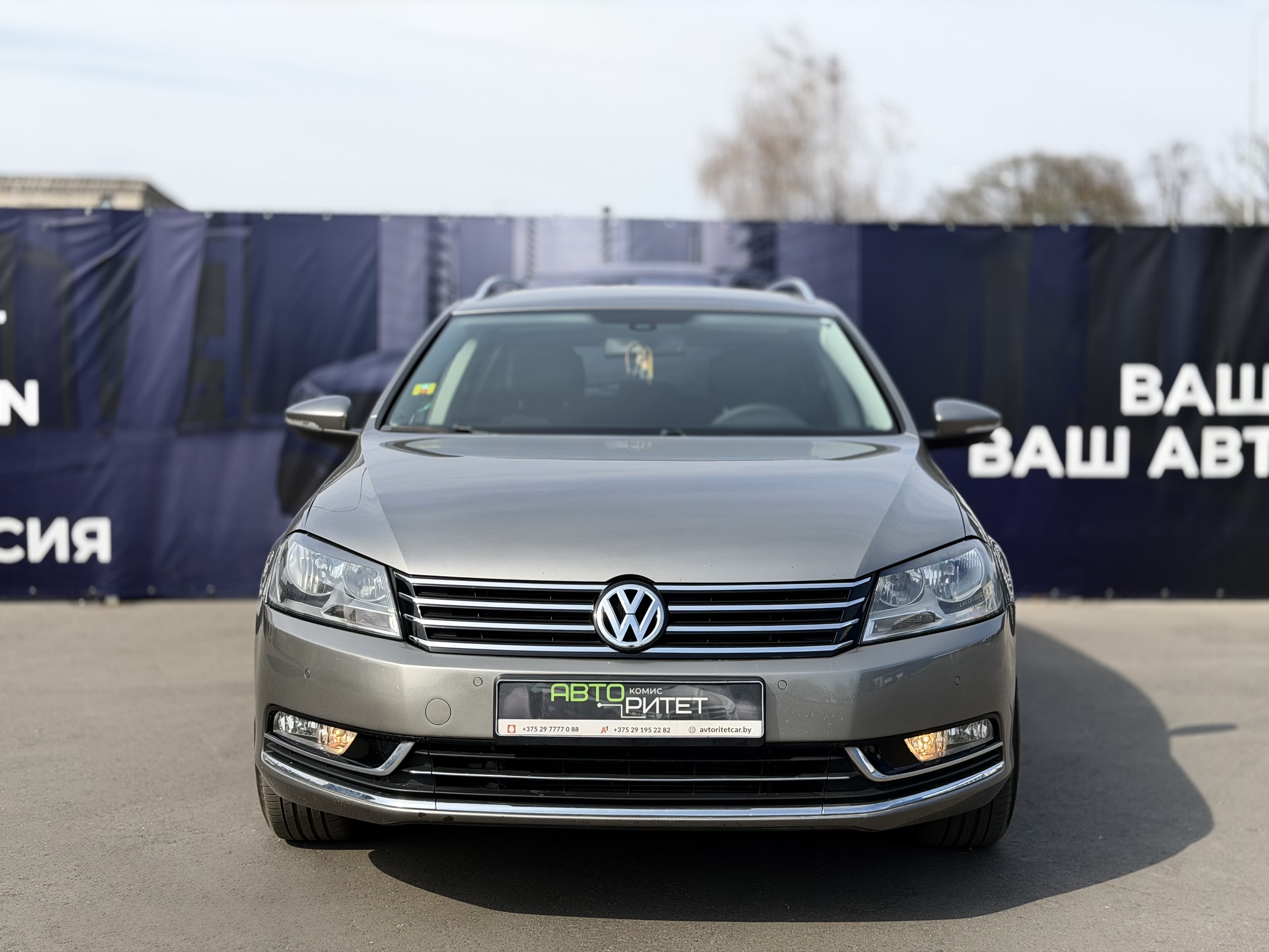 Volkswagen Passat B7 2012 Бензин / Метан