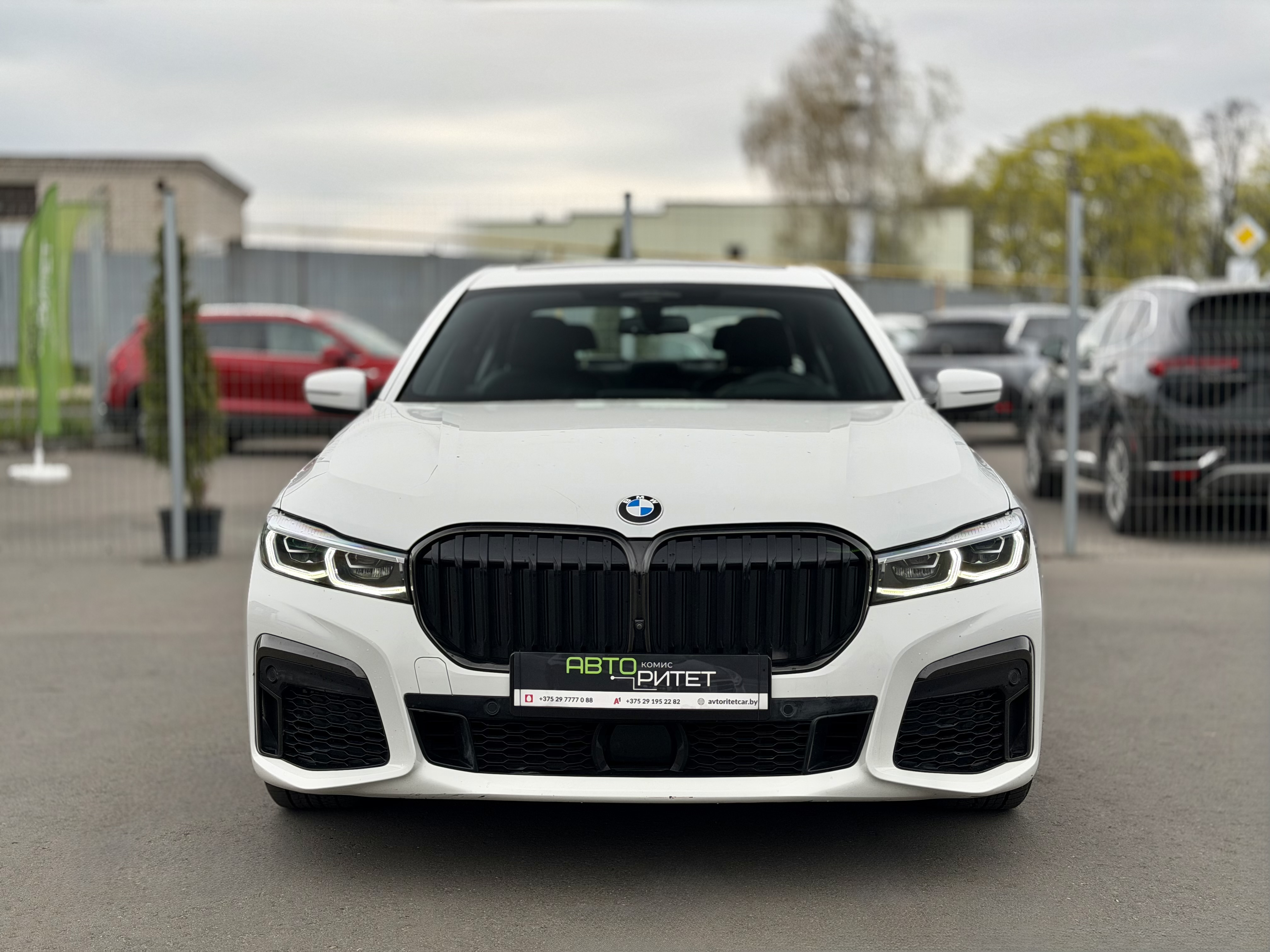 BMW 7-Series G12 (Long) 2022 Бензин