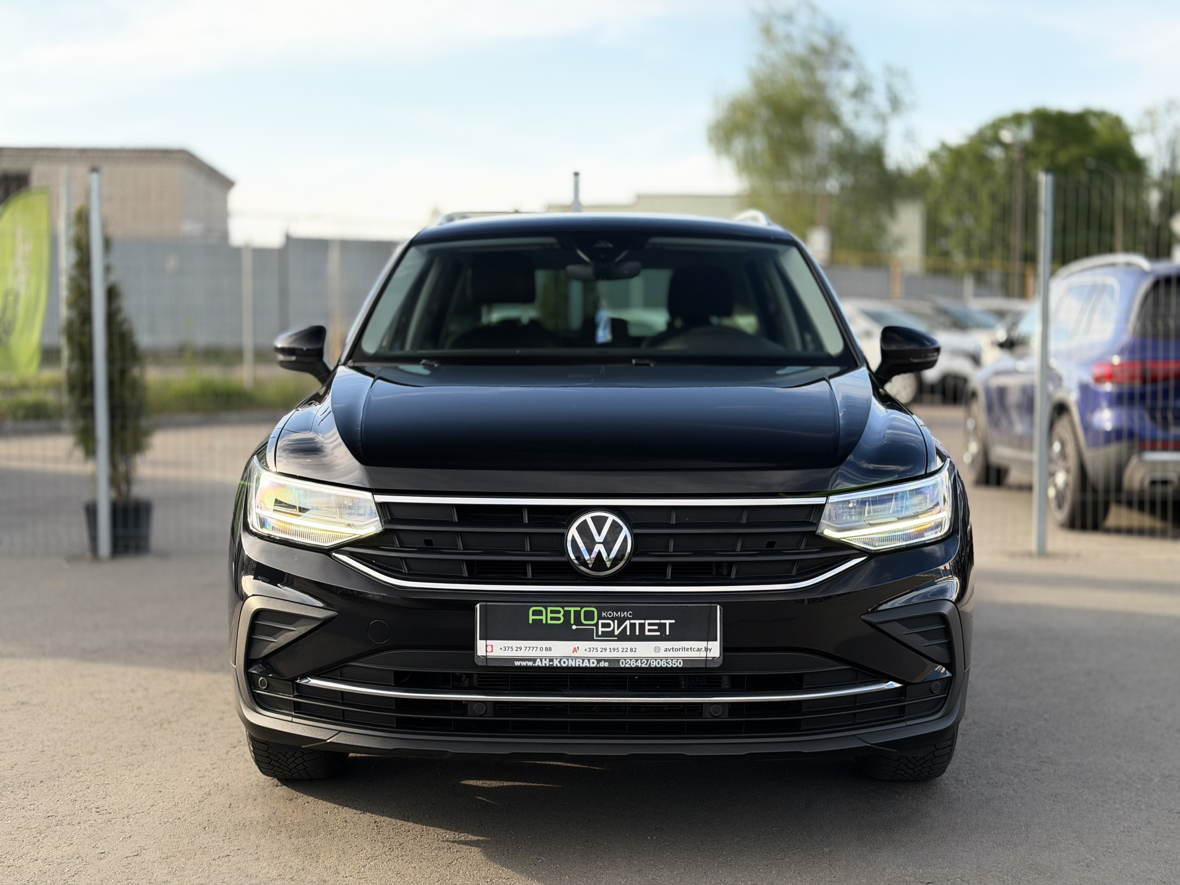 Volkswagen Tiguan 2022 Бензин