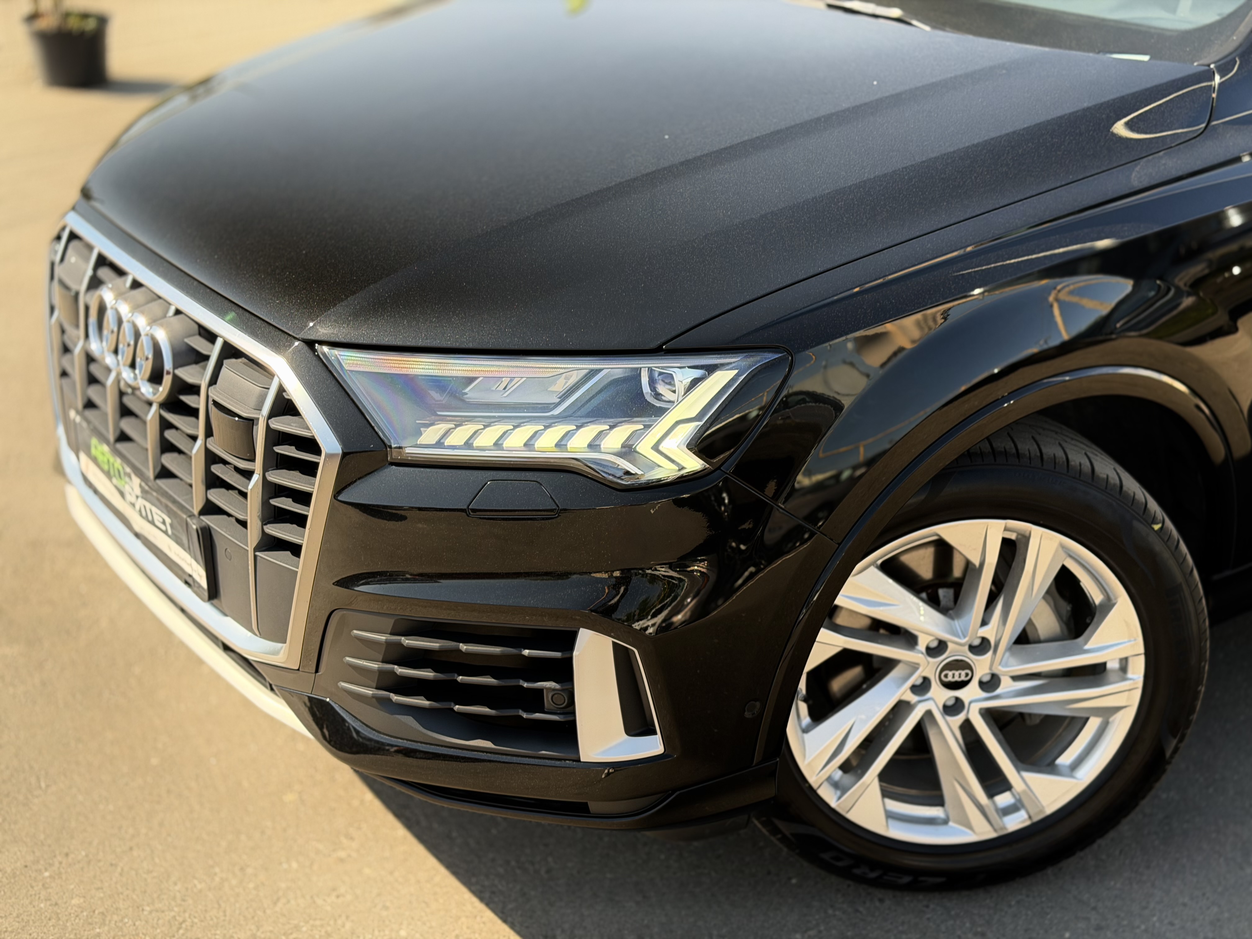 Audi Q7 2022 Бензин