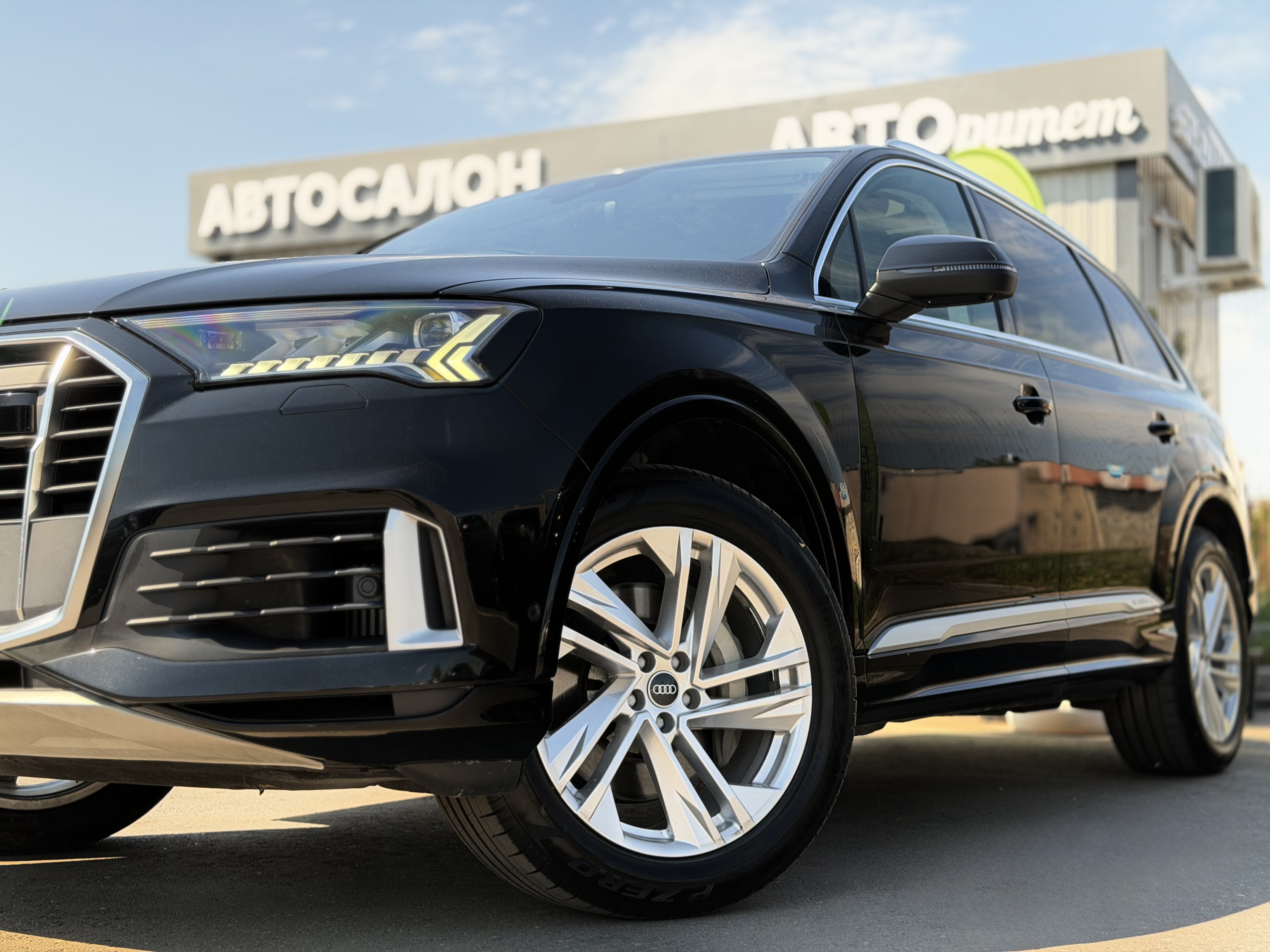 Audi Q7 2022 Бензин