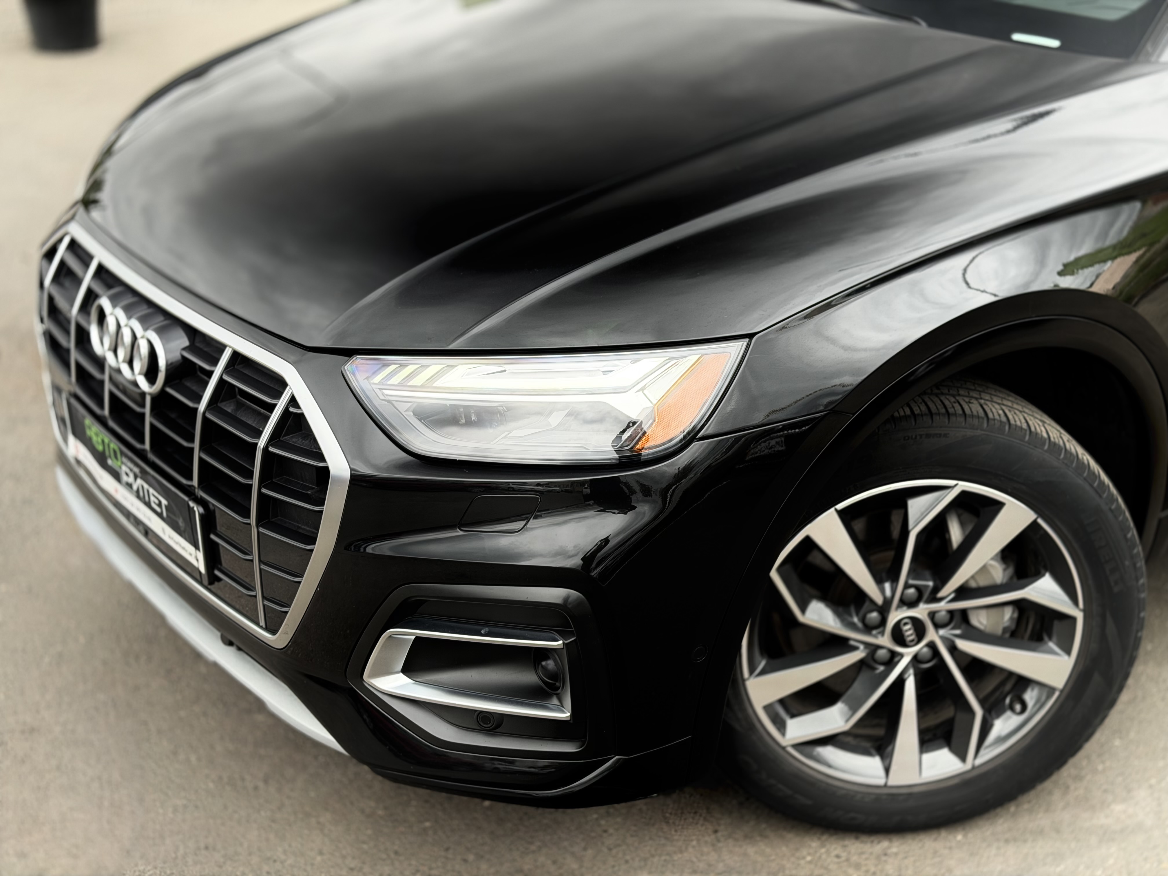 Audi Q5 2020 Бензин
