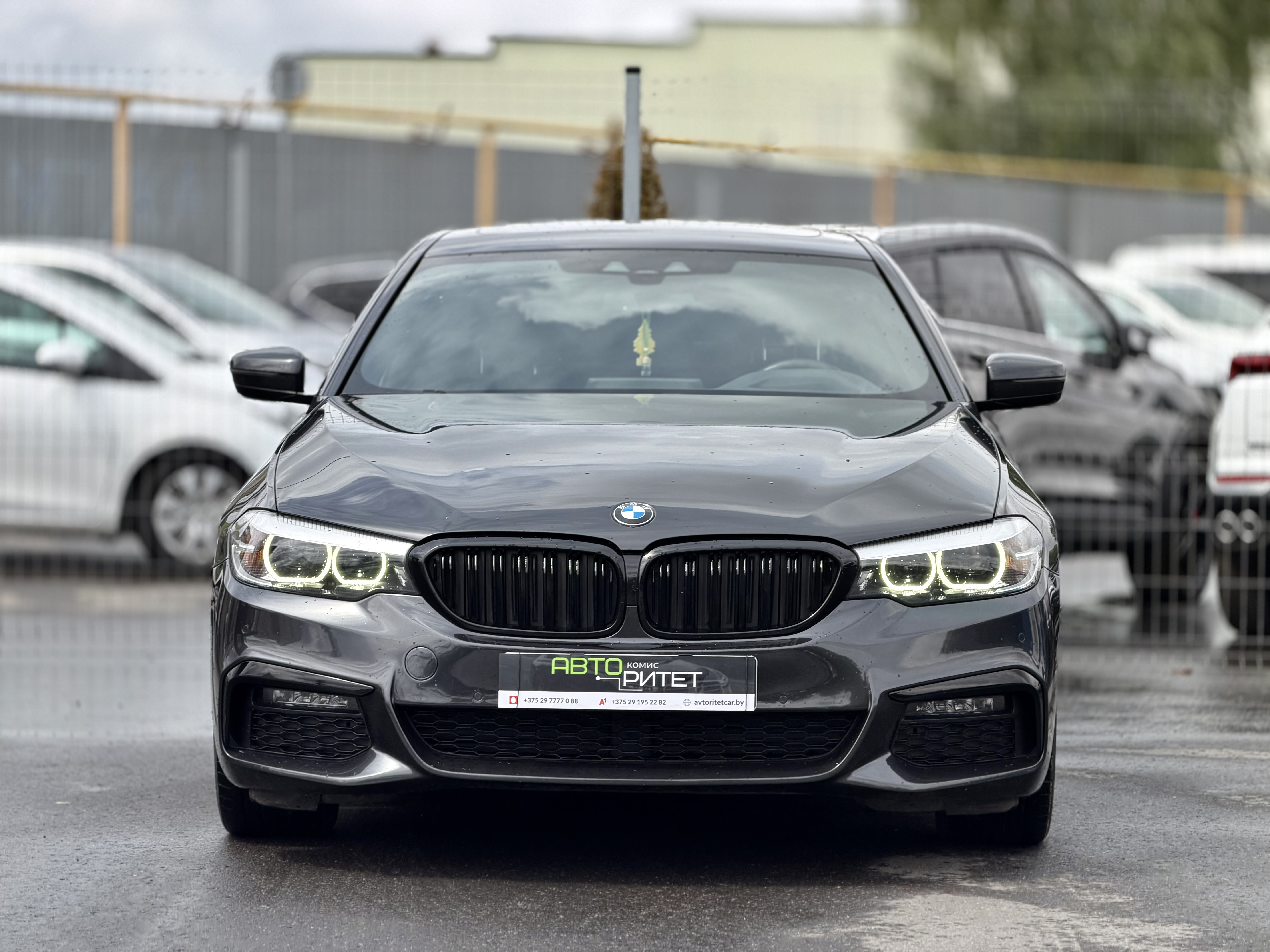 BMW 5-Series G30 2019 Бензин